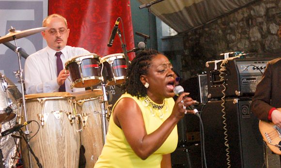 R.I.P.: Sharon Jones Passes Away From Pancreatic Cancer at 60