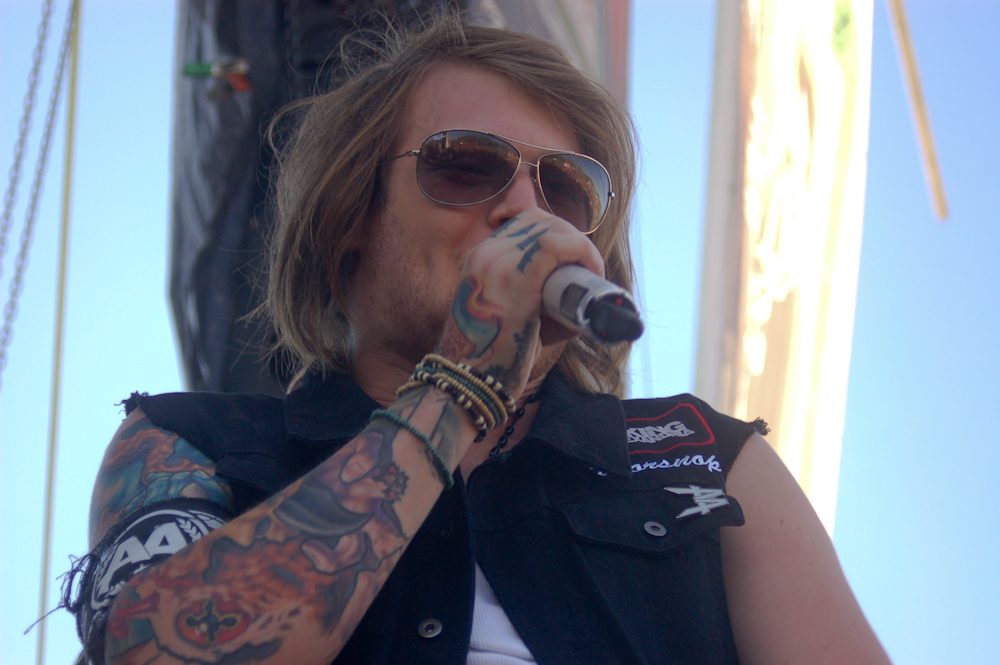Asking Alexandria Shares Lyric Video for “Bad Blood” From Upcoming Album