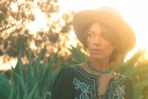 Susanna Hoffs Announces New Album Bright Lights For November 2021 Release, Shares Cover Of "Name Of The Game" Featuring Aimee Mann