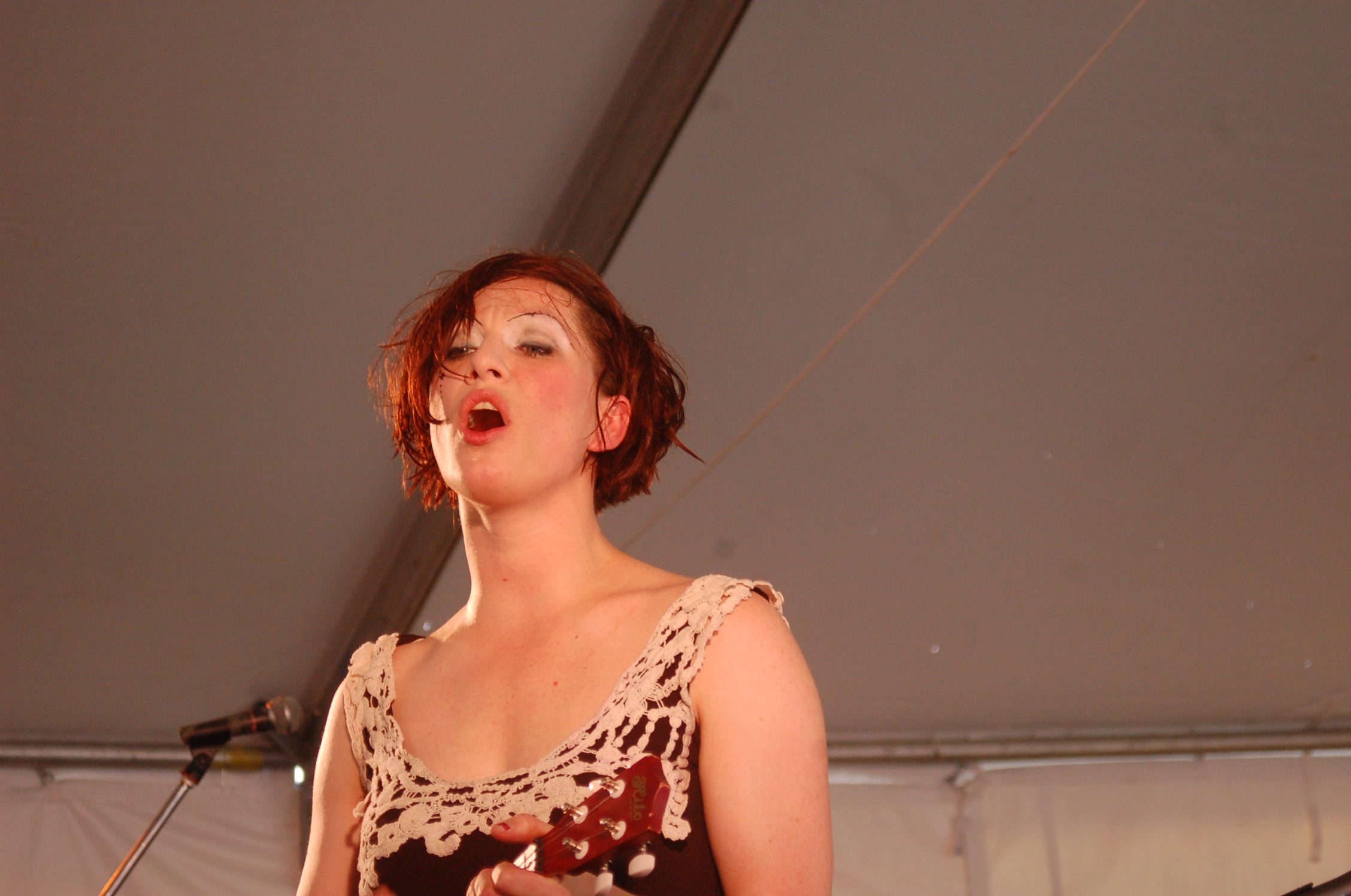 Amanda Palmer Has Indicated The Entire Crew For Her Upcoming Tour Will Be Female