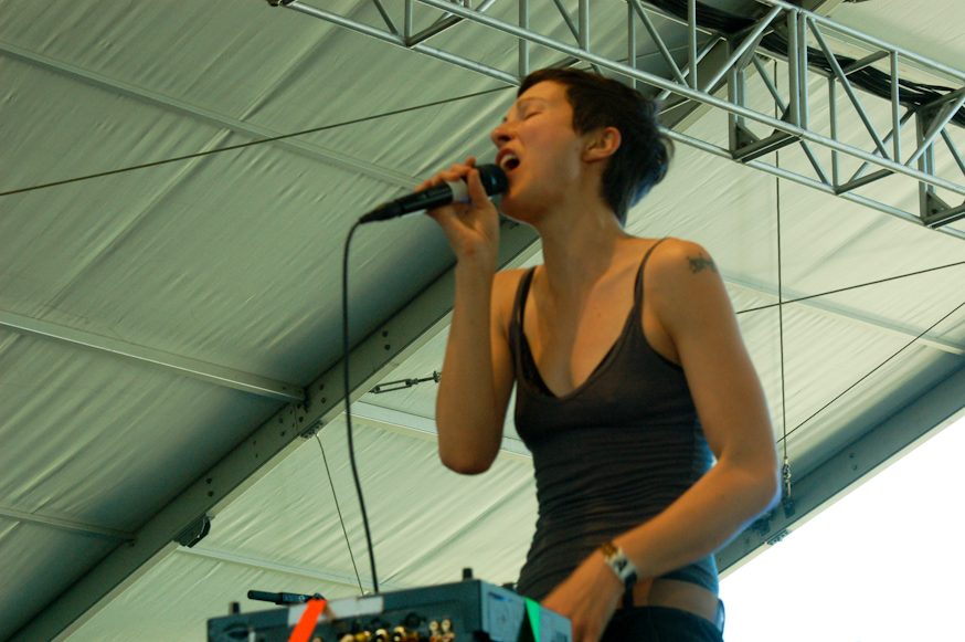 Poliça Releases Two New Songs "Tricky Lovers" and "Coming Down"