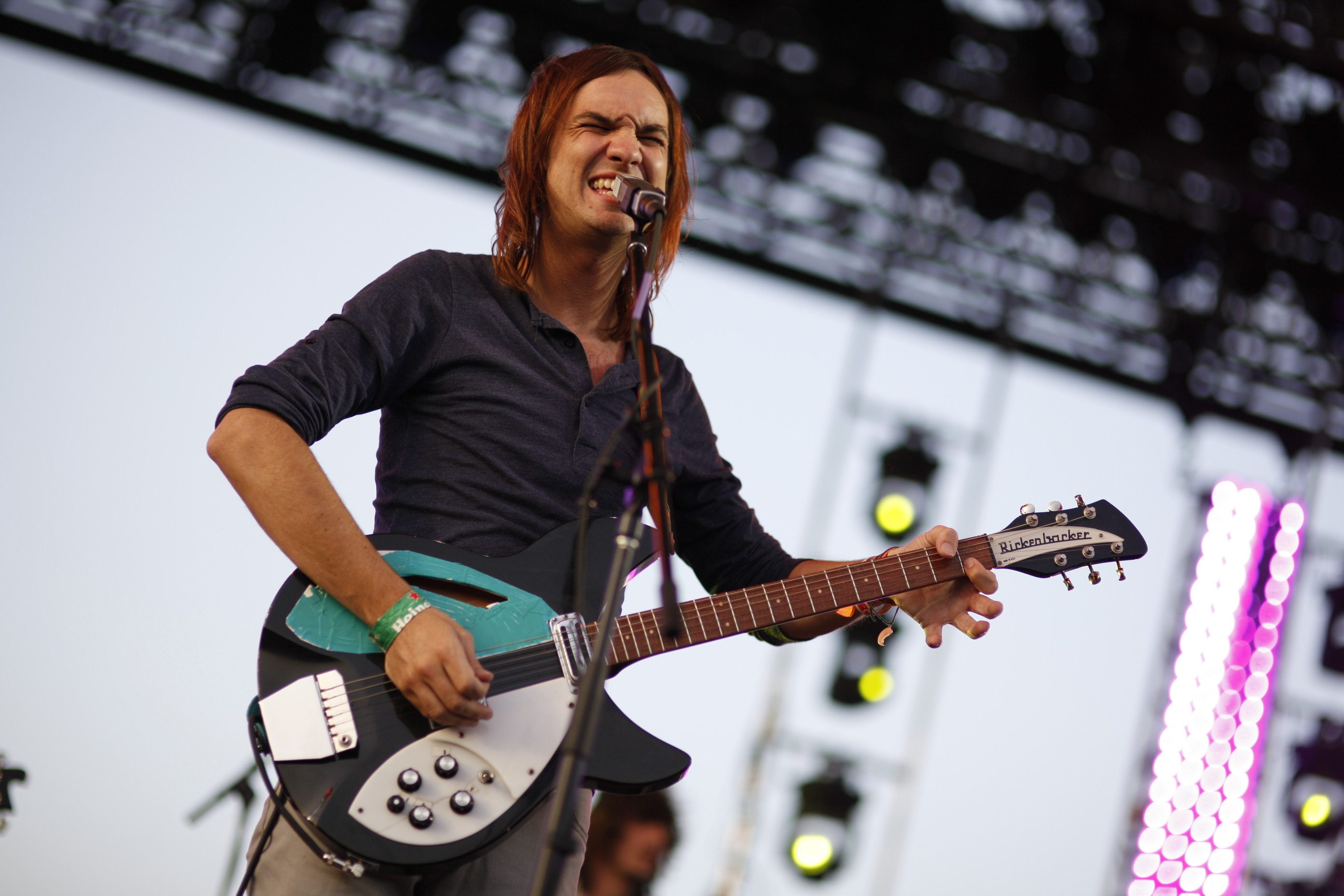 Coachella 2019 Day Two Weekend One Review - Tame Impala Provides Solid If By-The-Numbers Headlining Set as Maggie Rogers and Billie Eilish Impress In Festival Debuts