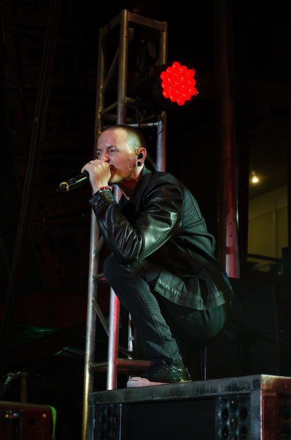 Linkin Park announce new, unreleased song 'Friendly Fire' featuring Chester  Bennington