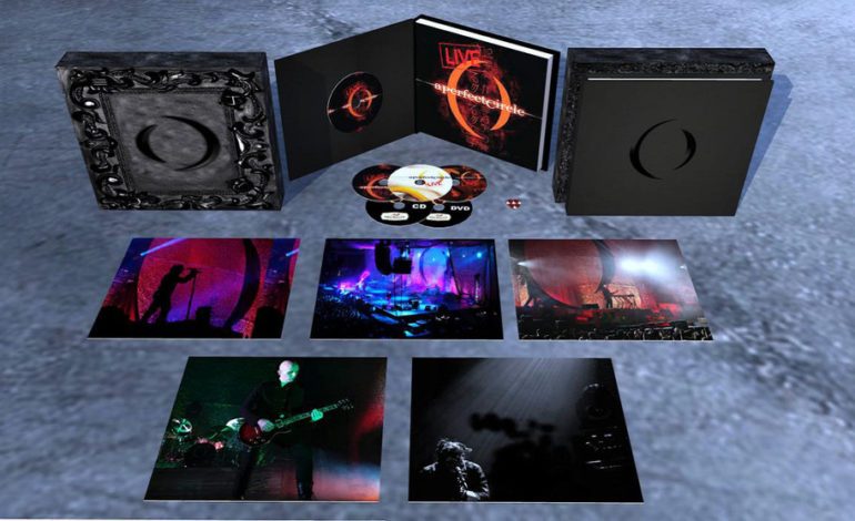 A Perfect Circle – A Perfect Circle Live: Featuring Stone and Echo