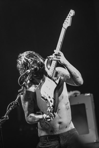 Biffy Clyro Teams up with CALM to Support Mental Health and Releases T-Shirt to Benefit Suicide Prevention