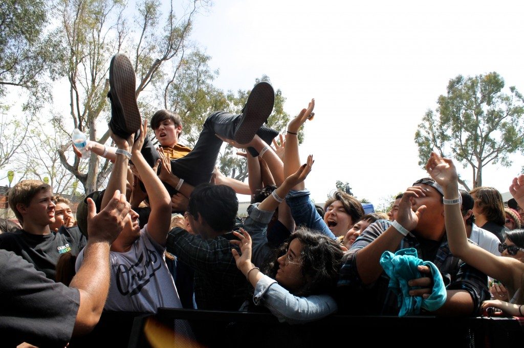 Burger Records Presents: Burgerama III, Day 1 - mxdwn Music