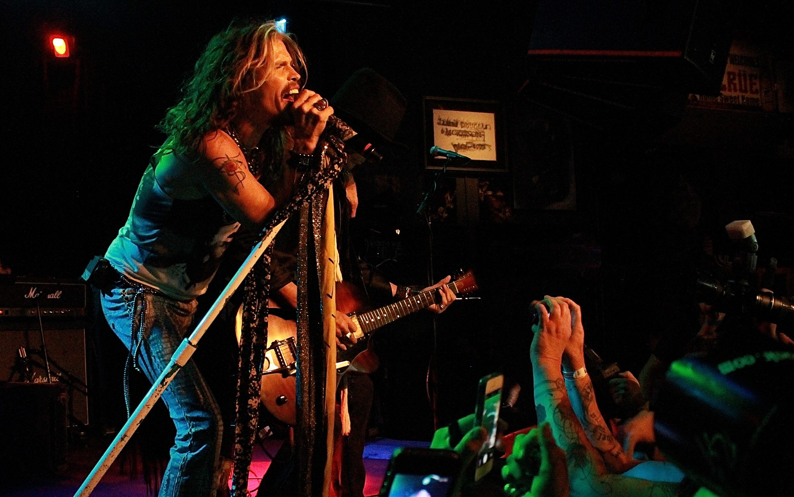 Aerosmith Postpone Remaining 2023 Tour Dates To 2024 Due To Steven Tyler’s Fractured Larynx