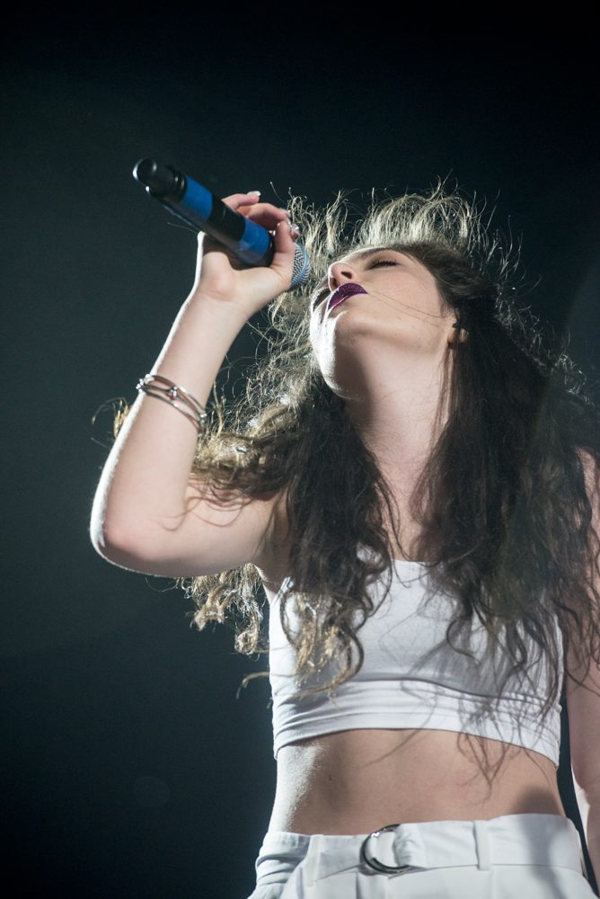 Lorde Releases New Song "Perfect Places"
