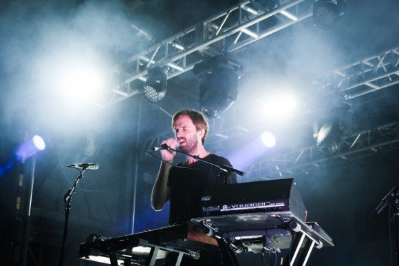 cut-copy-2