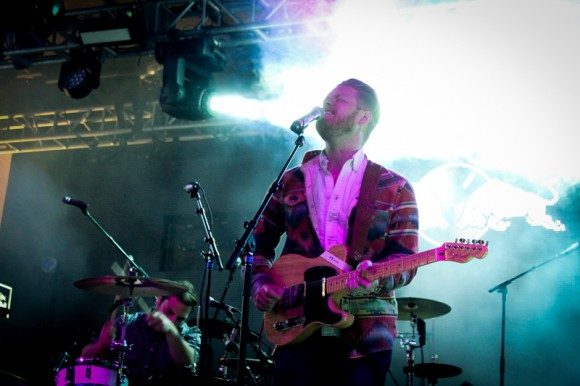 cut-copy-3