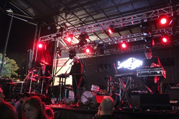 cut-copy-5
