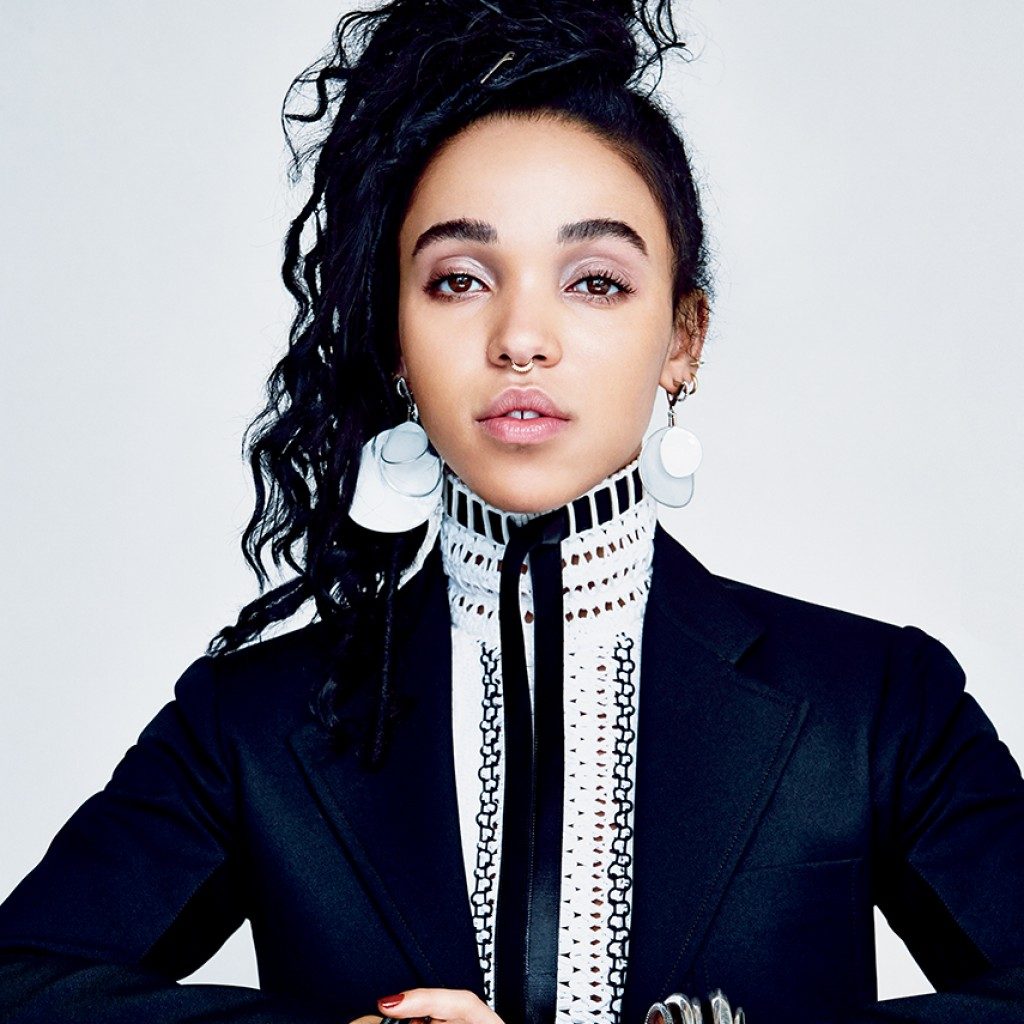 WATCH: FKA Twigs Releases New Video For “Glass & Patron” - Mxdwn Music