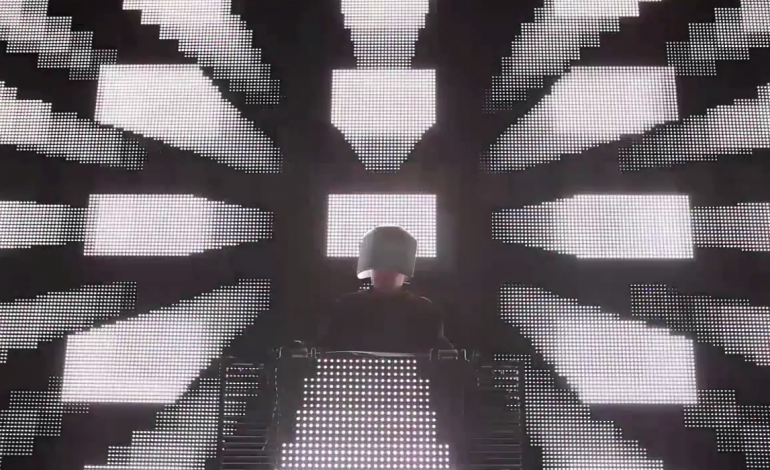 LISTEN: Squarepusher Releases New Song “Rayc Fire 2”