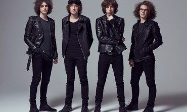 Interview with Van McCann of Catfish & the Bottlemen on How They Got Their Start as Ninjas, How They Keep It Real, and Dreaming Big