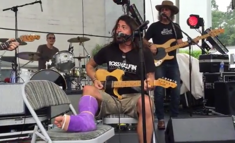 WATCH: Dave Grohl Covers Neil Young With Former Members Of Pearl Jam And Blind Melon