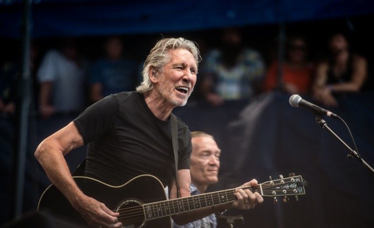 Roger Waters Claims He’s on Ukrainian ‘Kill List’