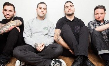Bayside Performing Live w/ Senses Fail, Hawthorne Heights & Can't Swim at Emo's 6/17
