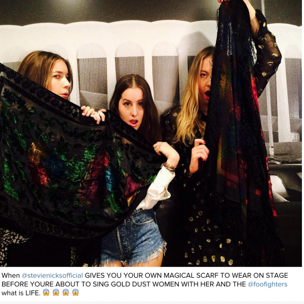 Screenshotted from Haim's Instagram