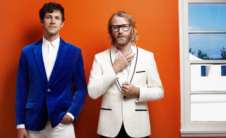 EL VY Announce Fall 2015 Tour Dates And Release New Video For “Need A Friend”