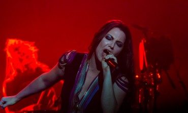 Amy Lee Performs "Use My Voice" at 2021 She Rocks Awards