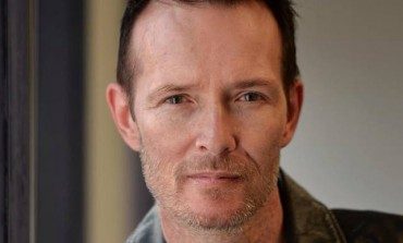 RIP: Scott Weiland Former Singer of Stone Temple Pilots Dead at 48