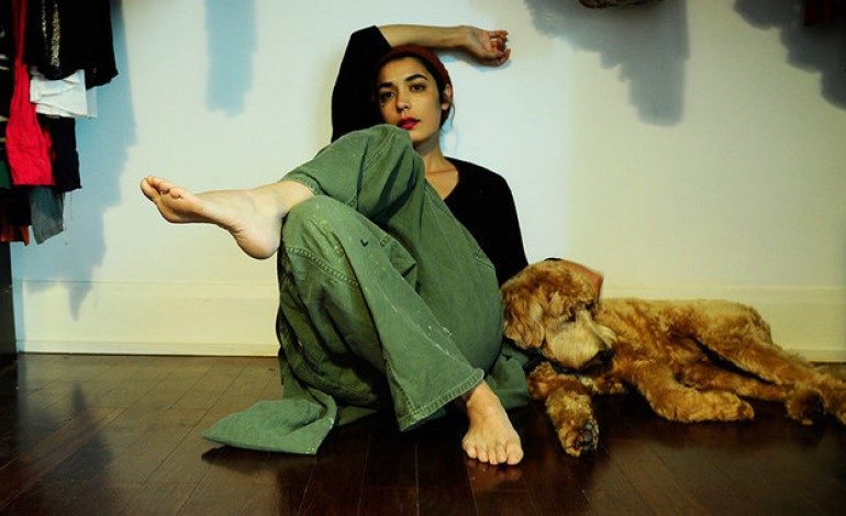 WATCH: jennylee Releases New Video For “boom boom”