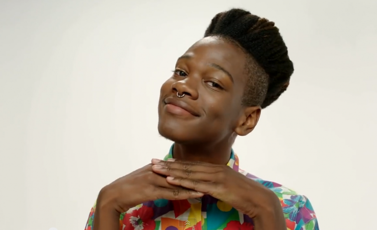 Shamir Goes For Simplicity With a Message in New Video for “Straight Boys”