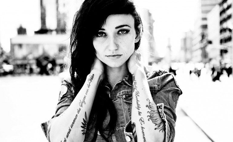 Lights Announce New Acoustic Album Midnight Machines For April