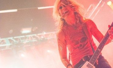 L7 Releases First Song in 18 Year Break With “Dispatch From Mar-a-Lago”