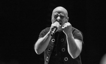 Disturbed Play Israeli National Anthem and David Draiman Criticizes Roger Waters at Rishon LeZion, Israel Concert