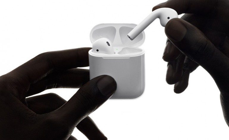 Apple Delays Airpod Release