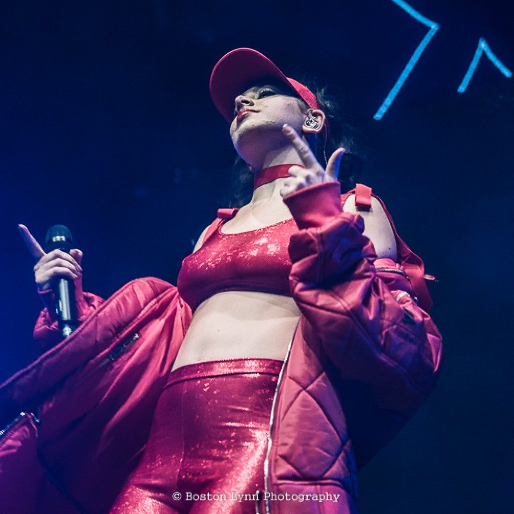 Charli XCX Pays Tribute To Sophie On Forthcoming New Song - mxdwn