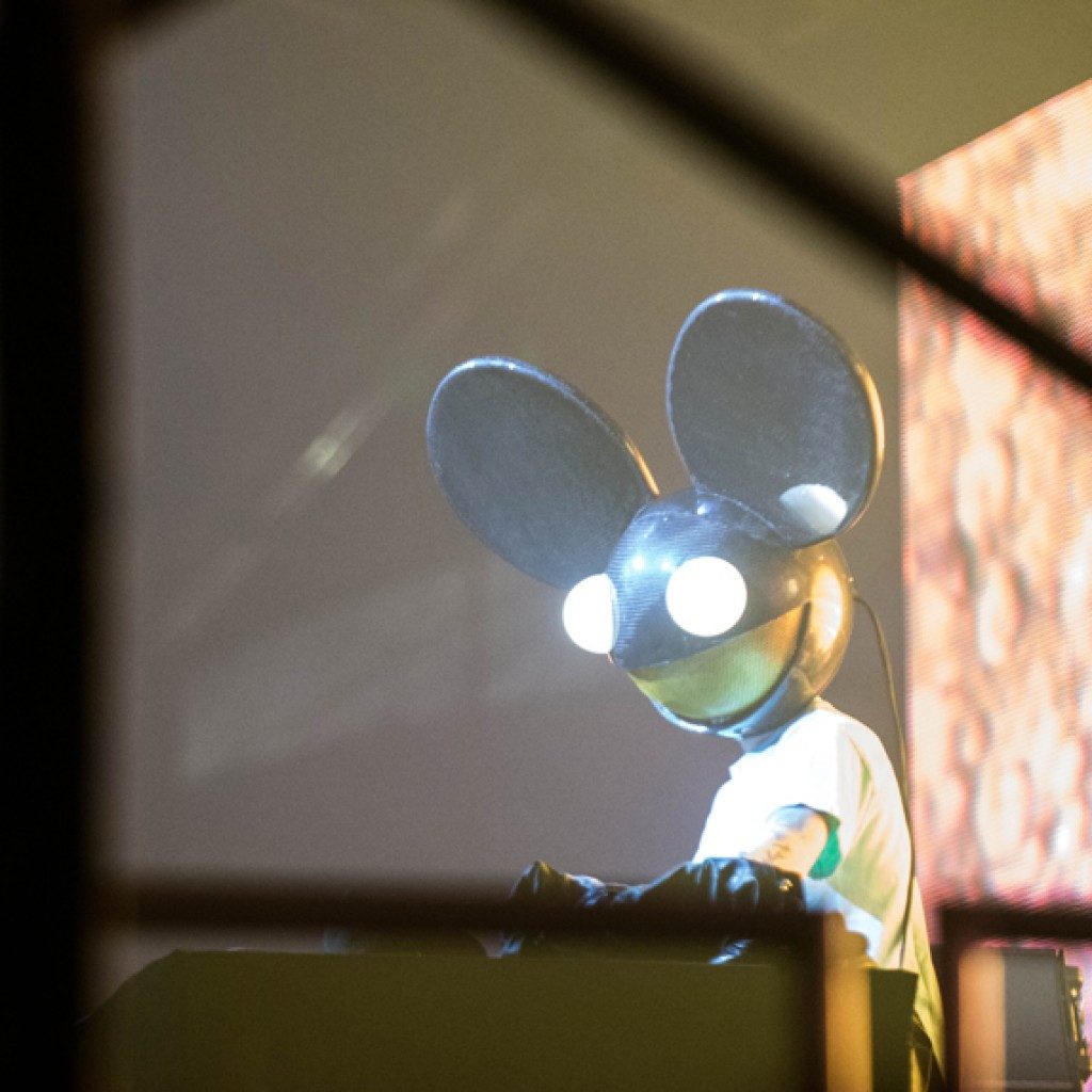 deadmau5 And Wolfgang Gartner Team up For Bouncing New Single “Channel 43”  - mxdwn Music