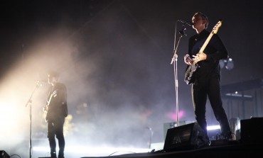 WATCH: Romy of The xx and Cat Power Perform "Maybe Not" Live in London