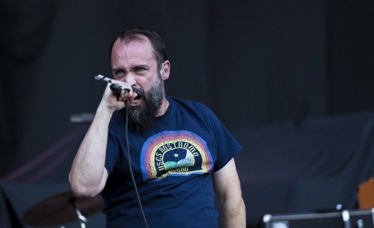 Clutch Teaches How to Make Maryland Crab Cakes in New Video for “Hot Bottom Feeder”