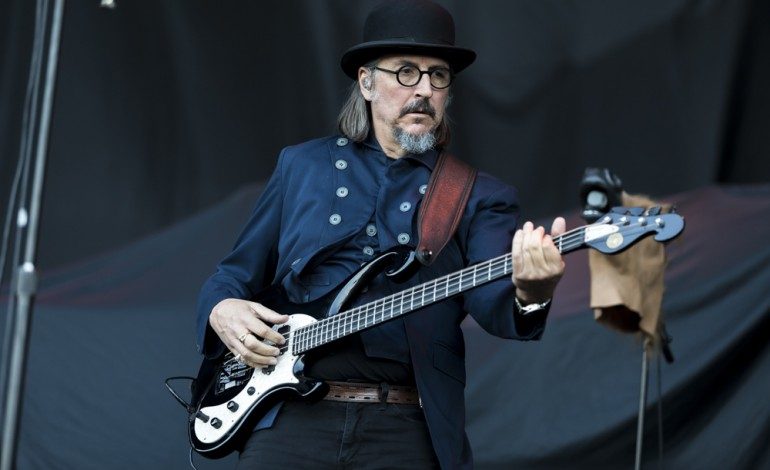 Les Claypool to Reunite with Former Primus Members Jay Lane and Todd Huth as Sausage for New Year’s Eve Concert