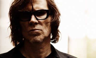 Mark Lanegan Releases Dark Cover of Pink Floyd’s “Nobody’s Home” from The Wall (Redux)