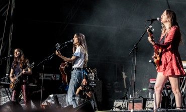 Haim Cover Paula Cole Classics “I Don’t Want to Wait” and “Where Have All the Cowboys Gone?” At Pitchfork Music Festival