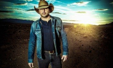 Jason Aldean Addressed Las Vegas Shooting and Covered Tom Petty In Unannounced Saturday Night Live Appearance
