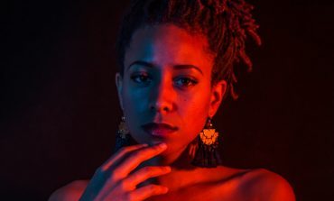 mxdwn PREMIERE: Ché Aimee Dorval Releases Soulful Rendition of The Mars Volta Surprise-Hit "The Widow"