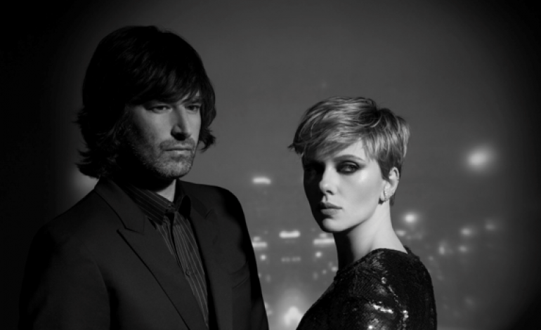 Pete Yorn and Scarlett Johansson Announce New EP Apart and Share New Song “Bad Dreams”