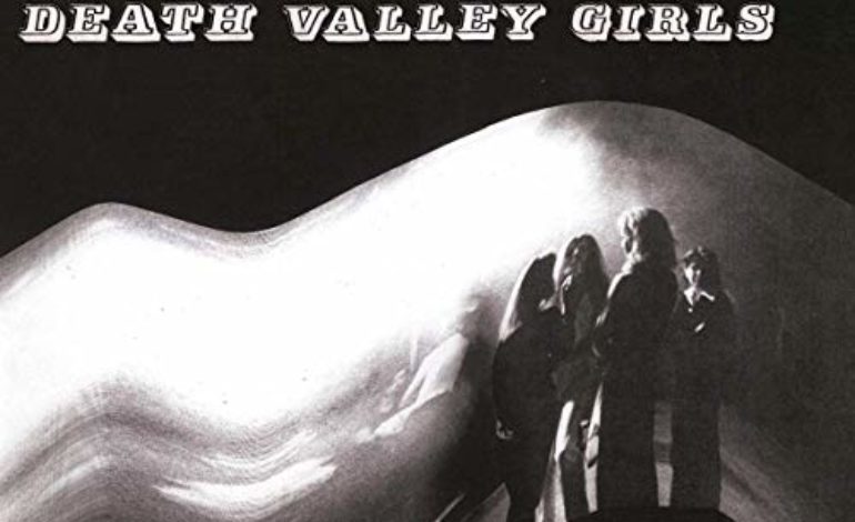 Death Valley Girls – Darkness Rains