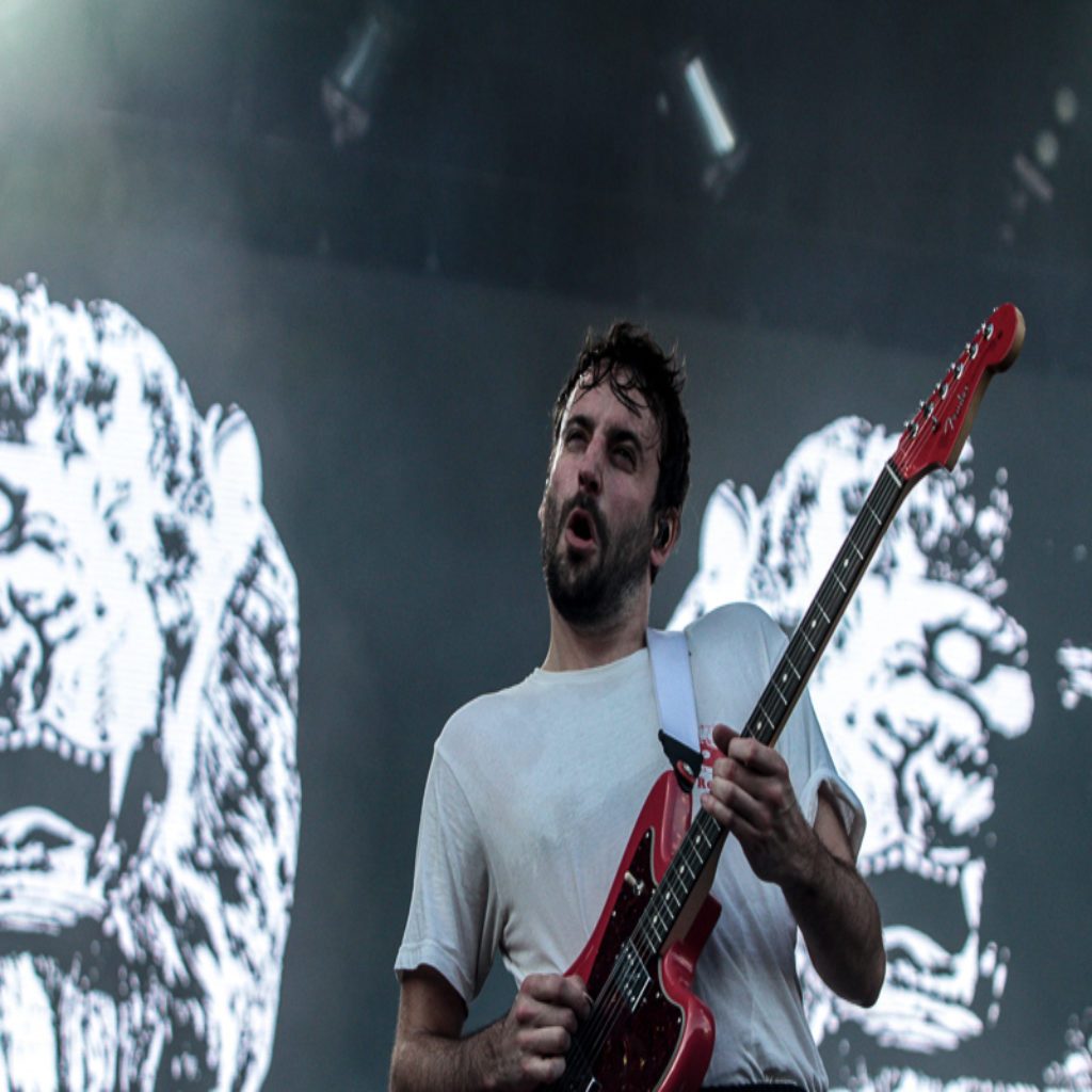 Foals Tease Potential New Album in New Year's IG Post - mxdwn Music