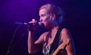 Throwing Muses Blend Distorted Guitars and Melodic Vocals on New Song "Frosting"