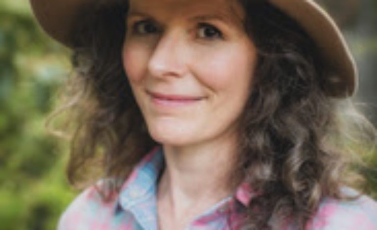 Edie Brickell Recalls an Old Memory on New Song “Sing To Me Willie” Featuring Willie Nelson