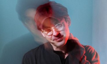 Clap Your Hands Say Yeah Finds Himself Wishing To Return Home While On Tour In New Single “CYHSY, 2005”