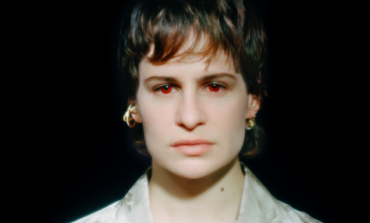 Christine and the Queens Share New Single "Je te vois enfin"
