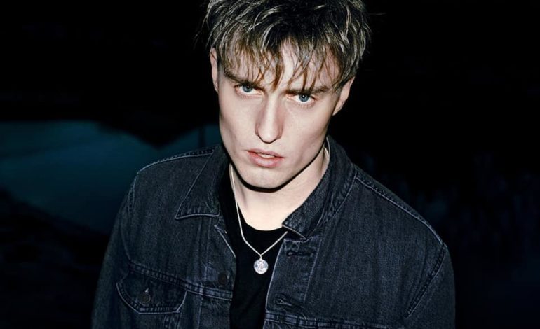 SAM FENDER AT IRVING PLAZA ON AUGUST 9