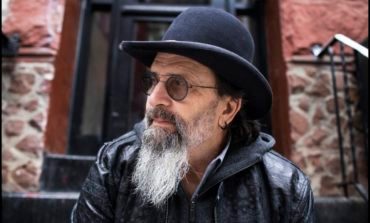 mxdwn Interview: Songwriter Steve Earle Hints at New Television Show, Upcoming Broadway Musical, and Future of Folk Music
