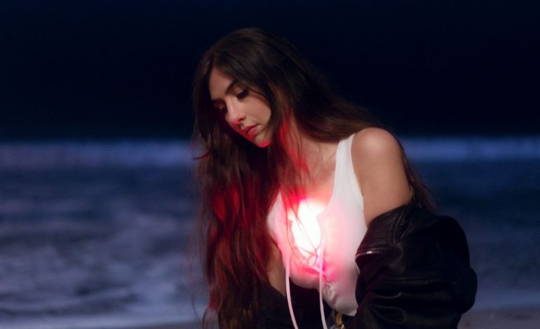 Weyes Blood at Riviera Theatre on Mar. 11